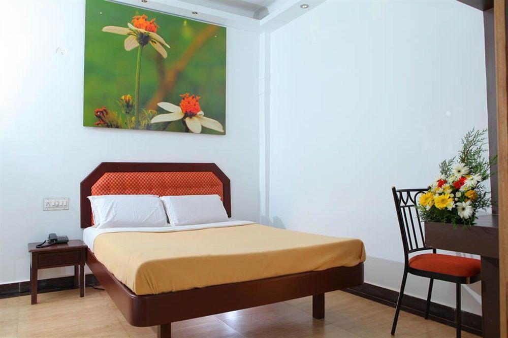 מונאר Forest Haven Resort מראה חיצוני תמונה